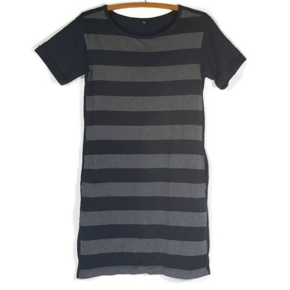 Uniqlo | Versatile Black & Grey T-shirt Dress w/Pockets! | Size Small